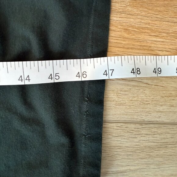 💚 Michael Stars Dark Green Ruched Midi Dress – Size M 💚 - Picture 8 of 8